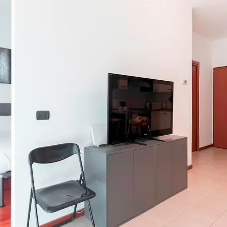 Italianway - Zuretti 32 Apartament Mediolan